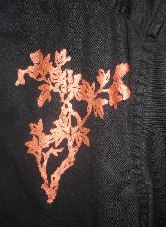 [Branch Silkscreen on Camp Shirt]